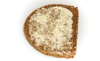 Бутерброды с красной икрой
