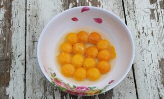 Фаршированные яйца